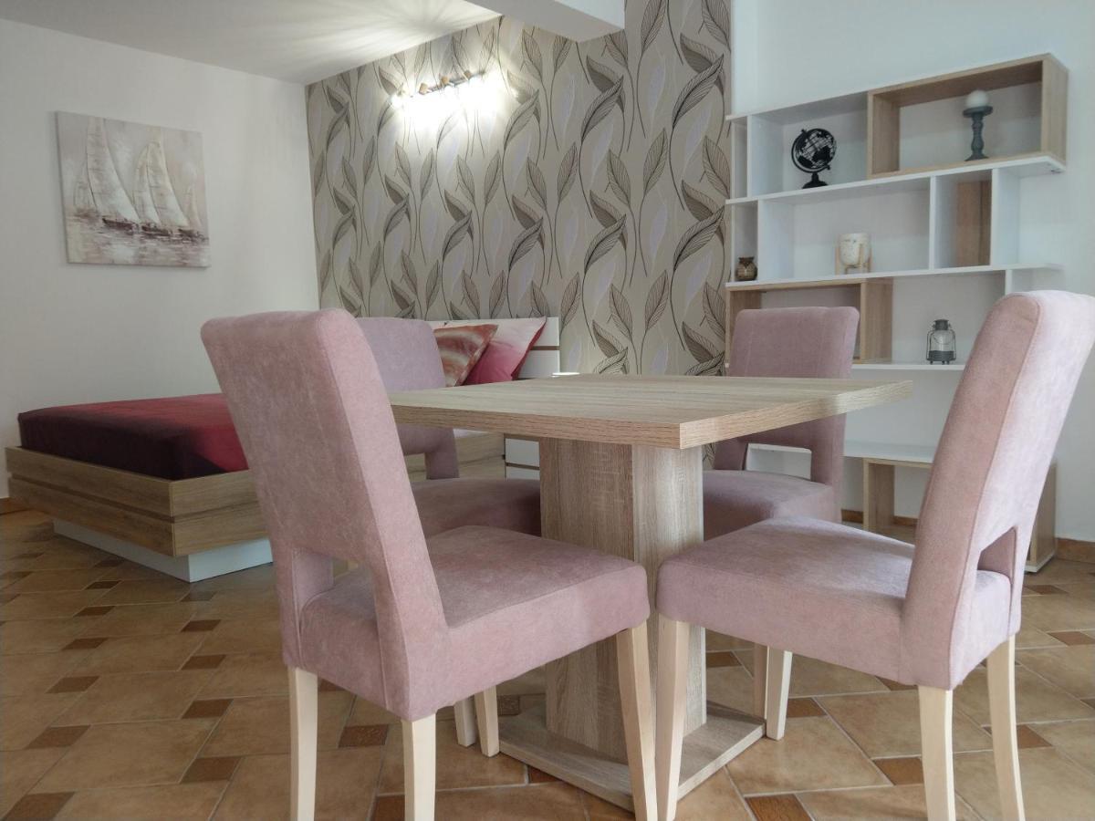 Apartment Koruna Medulin Bagian luar foto